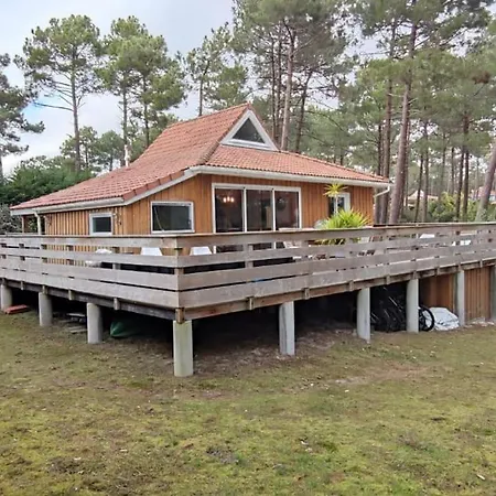 Du Bonheur - La Jenny Naturist Area