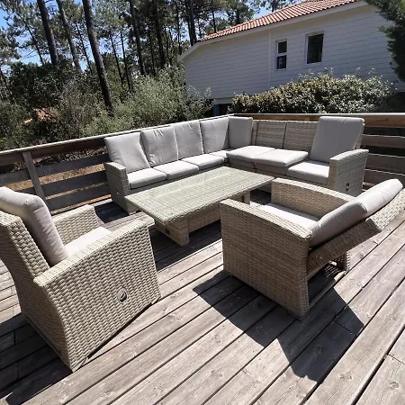 Du Bonheur - La Jenny Naturist Area Holiday home *